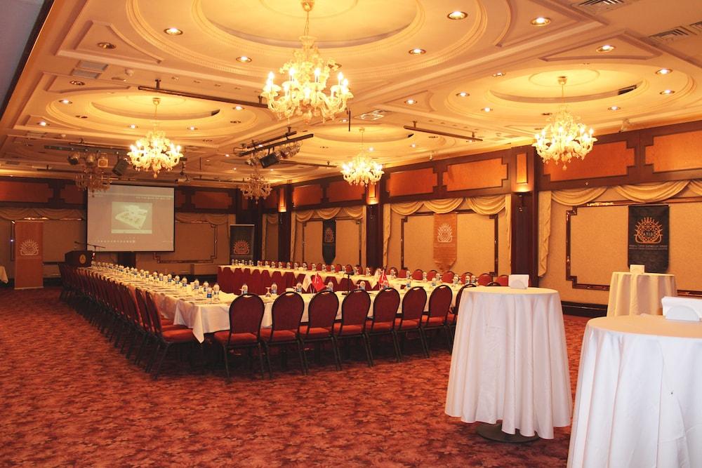 Hotel 2000 Kavaklidere Ankara Extérieur photo